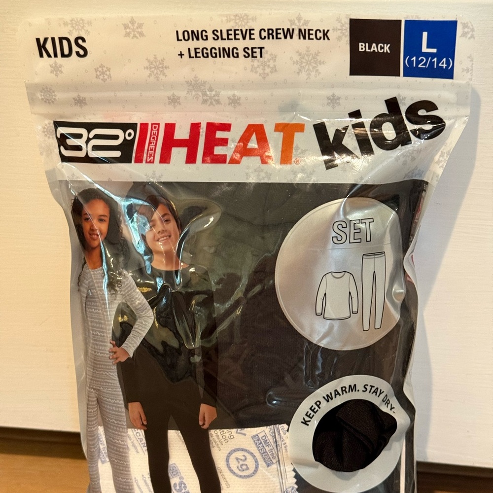 32 Degrees Heat Black Thermal Set for Kids
